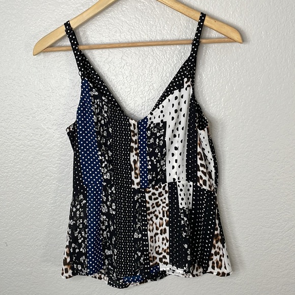 CABI Crossover Cami | Navy & Black | Size 2 - Picture 6 of 10